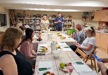 Vyrezávanie do ovocia a zeleniny pre začiatočníkov.